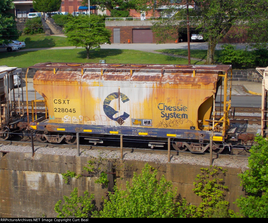 CSX 228045